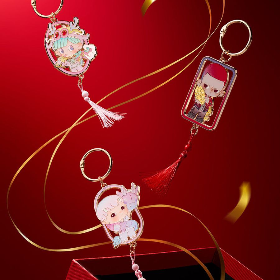 POP MART Loong Presents the Treasure Series Pendant Keychain Blind Box Pucky | 357469-KCU