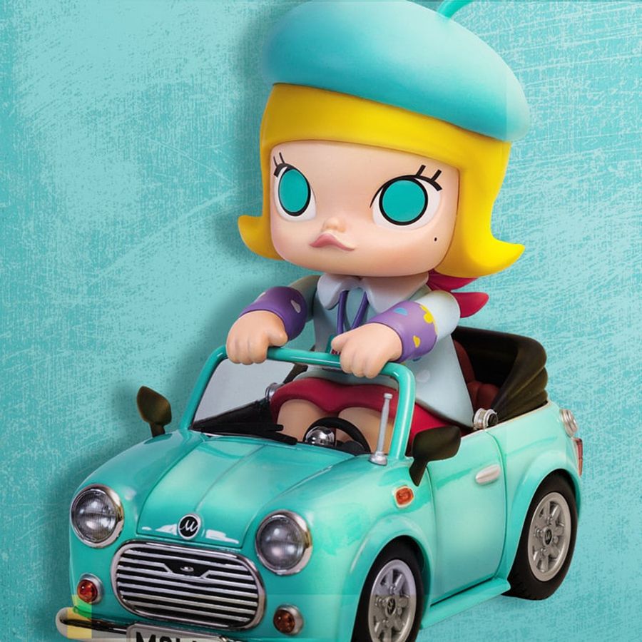 POP MART Mint Car Car 200% Figurine Molly | 723851-IML